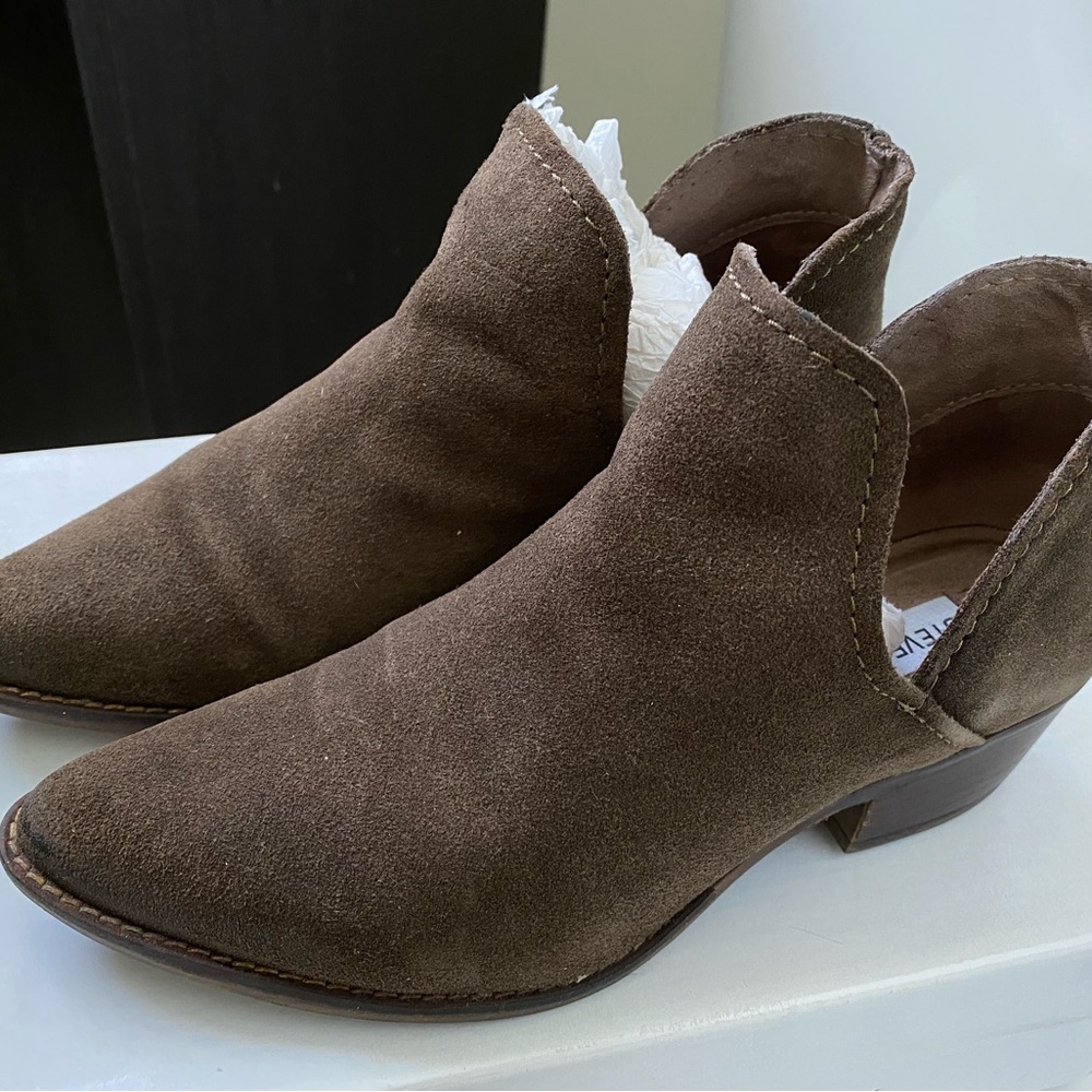 Steve Madden Taupe Suede Ankle Booties